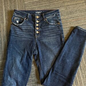 Women’s jeans. Dark wash. Like new condition.